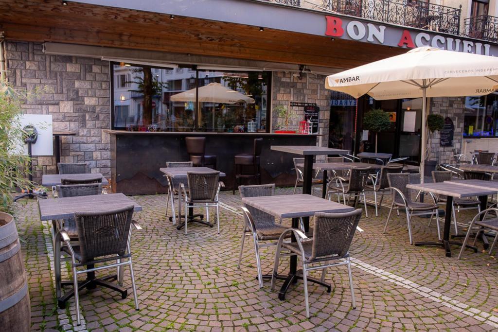 Le Bon Accueil Hotel Bagnères-de-Luchon Eksteriør billede