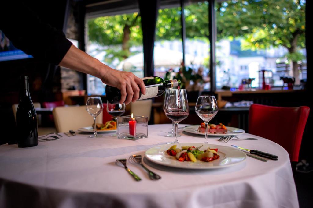 Le Bon Accueil Hotel Bagnères-de-Luchon Eksteriør billede