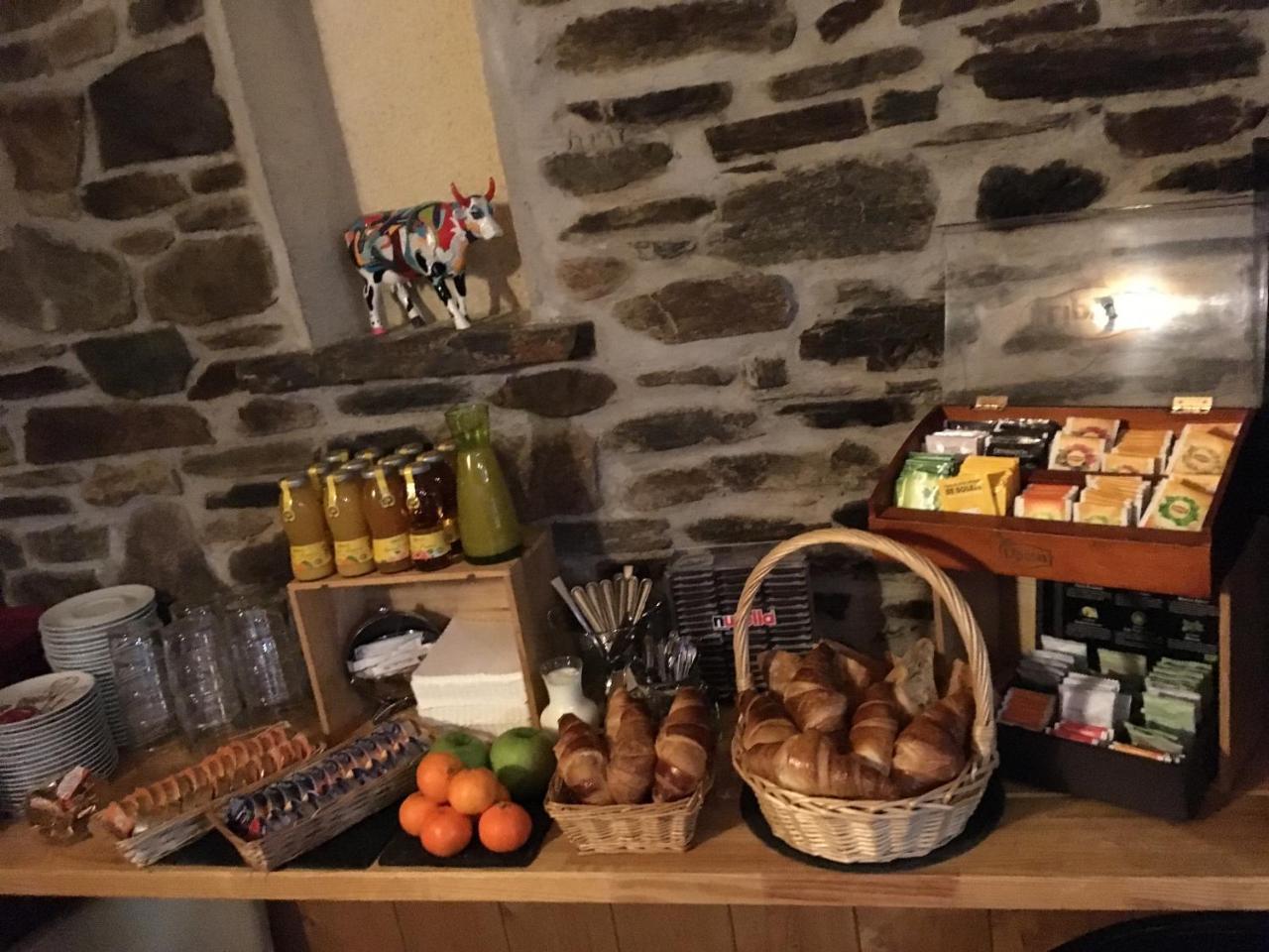 Le Bon Accueil Hotel Bagnères-de-Luchon Eksteriør billede